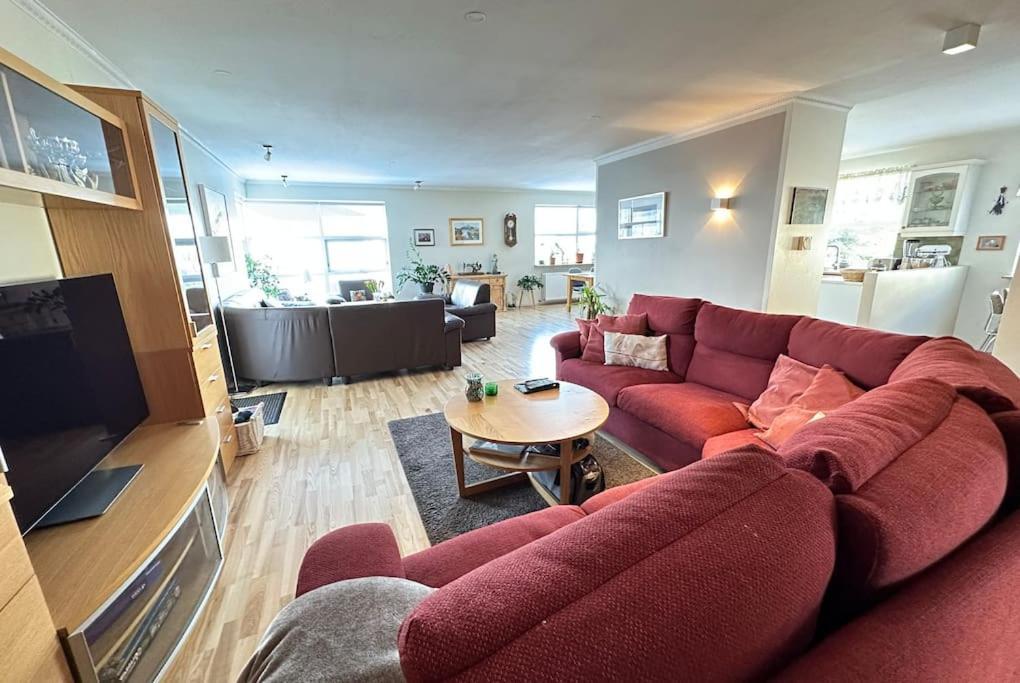 Spacious And Family Friendly Apartment In Reykjavík Eksteriør bilde